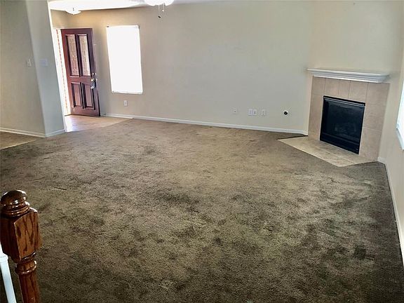 3rd image of 5023 Grove Square Ct
