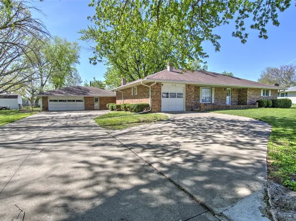 113 E Bower St, Oreana, IL 62554