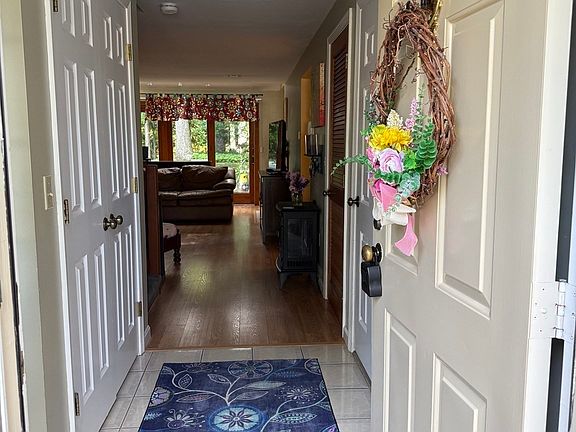 5th image of 401 Ridgefield Cir #401D