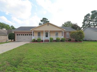 5828 Bear Creek Cir, Fayetteville, NC 28304