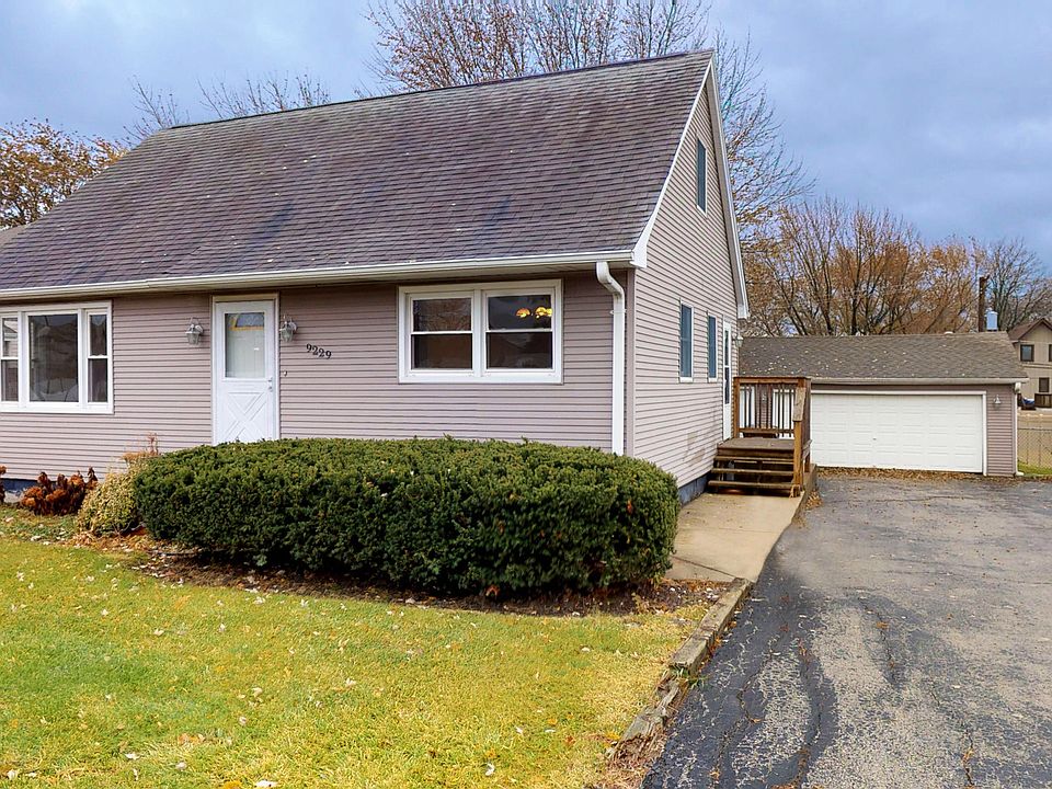1st image of 9229 W 183rd St