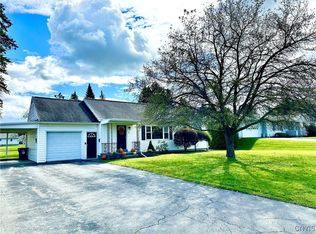 7 Andrews Ave, Yorkville, NY 13495