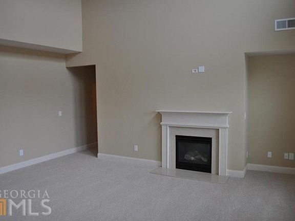 Fire place in Family Room