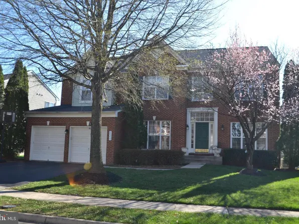 44339 Apache Cir, Ashburn, VA 20147
