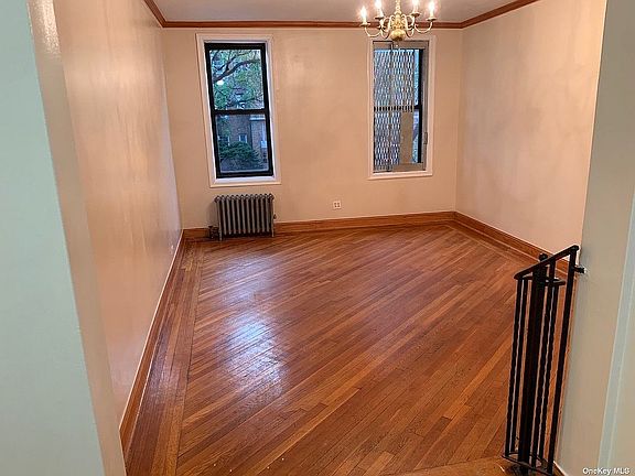 4th image of 43-33 48th St #1D