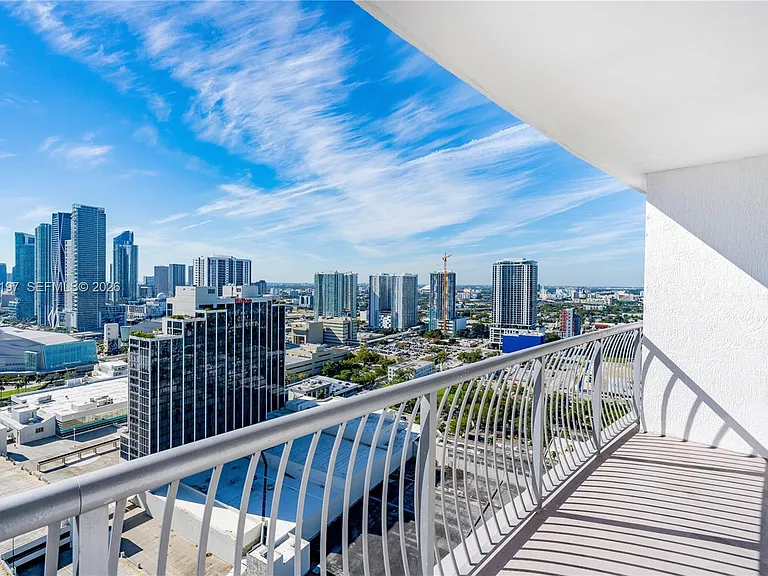 1750 N Bayshore Dr #3410 — Photo 24