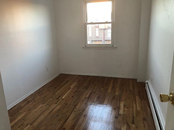 5th image of 16-60 Bell Blvd #2F