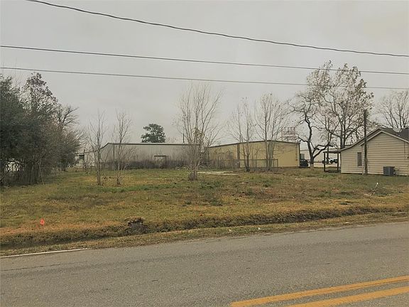 110 Hurta, Crosby, Texas