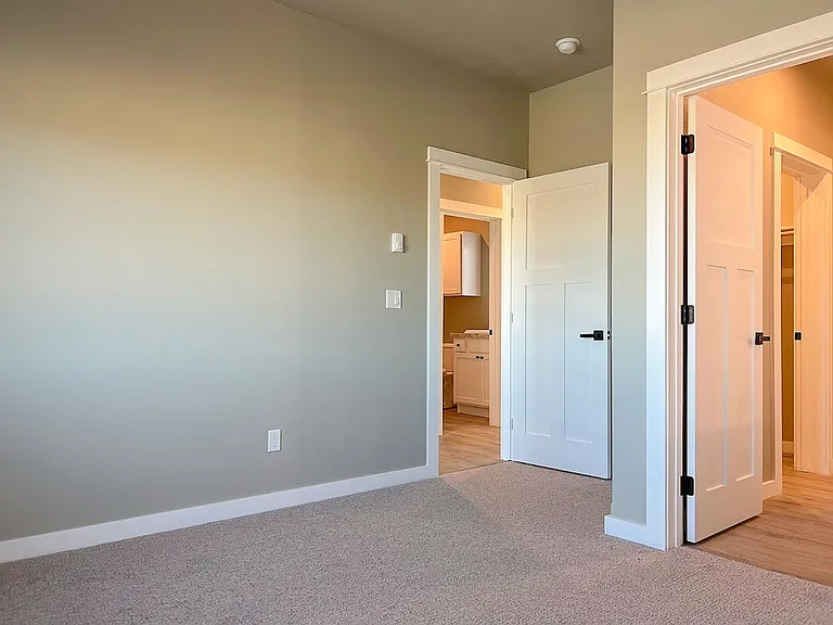 941 Covey Run Rd #205 — Photo 17