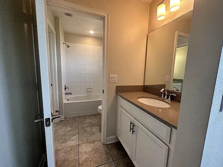 14747 Magnolia Ridge Loop — Photo 30
