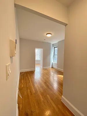 Rented by Waverly Realty Associates | media 15