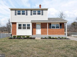 76 Springlake Dr, Newark, DE 19711
