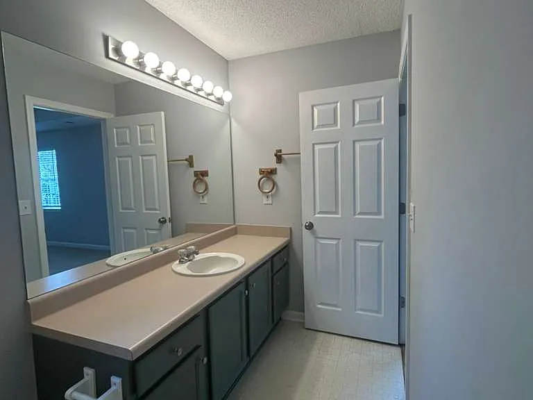 90 Pointe North Dr — Photo 31