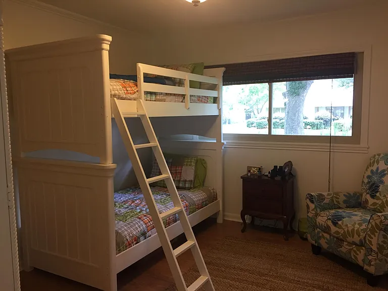 209 Renee Ave — Photo 15