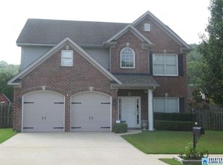 425 Forest Lakes Dr, Sterrett, AL 35147
