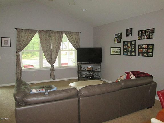 5th image of 6021 Meadowmohr Ln