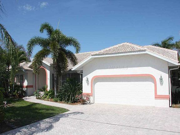 2nd image of 53 Hibiscus Dr