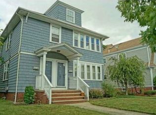 142 Lancaster St, Providence, RI 02906
