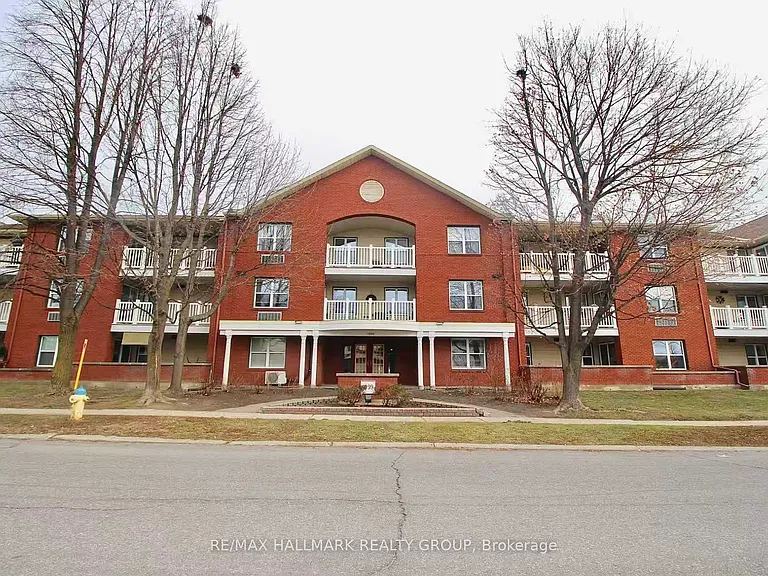 1099 Cadboro Rd #115 — Photo 1