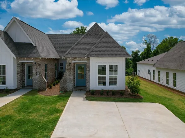 3242 Bradley Ln, Auburn, AL 36830