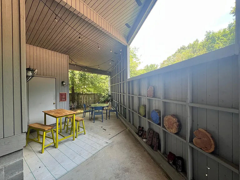 153 Debardalaben Ave — Photo 8
