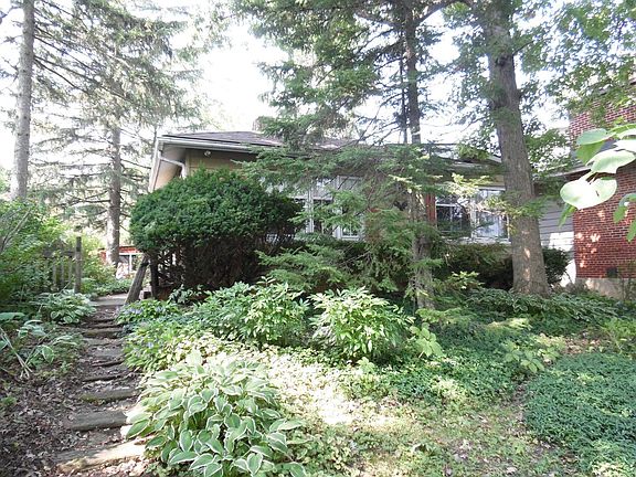3rd image of 23905 W North Lakewood Ln