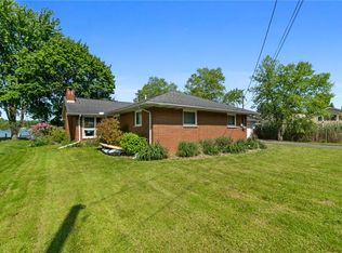 10756 Aldina Dr, Conneaut Lake, PA 16316