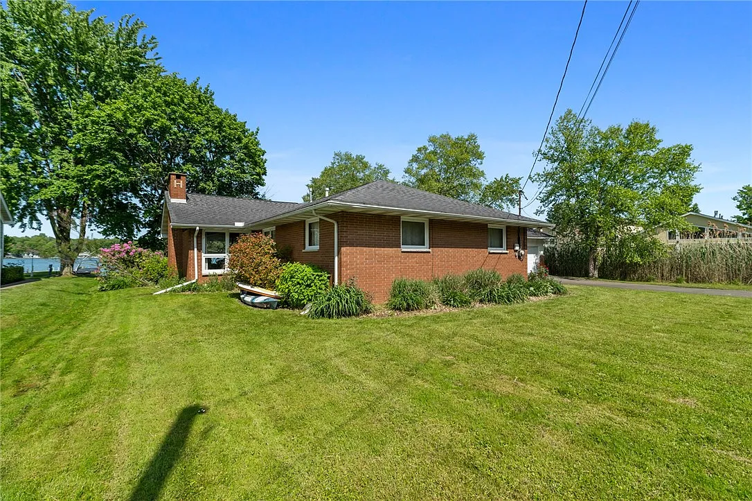 10756 Aldina Dr photo 1