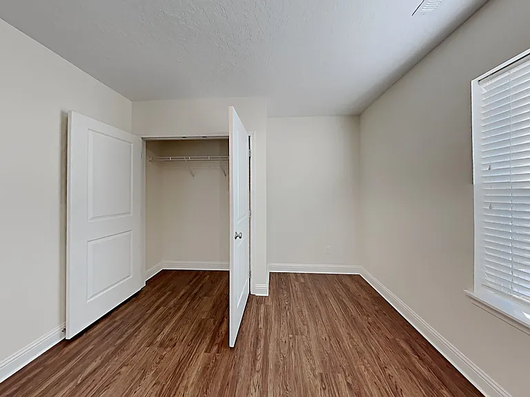 63 S Lancaster Dr — Photo 11