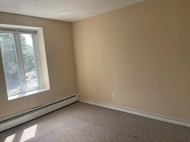 9 Shoreham Ct #4 — Photo 12