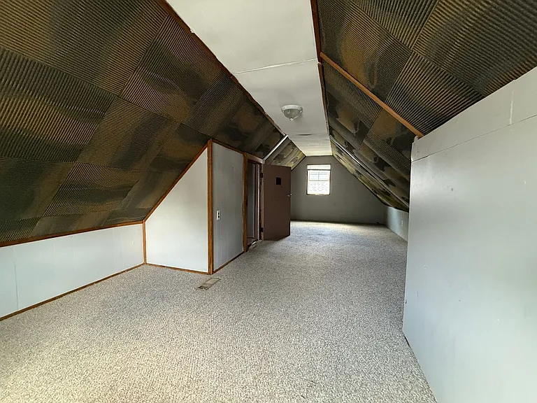 1325 S G St — Photo 11