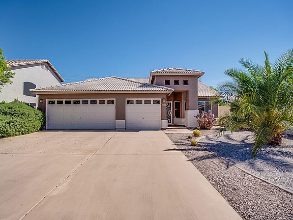2nd image of 8414 W Shaw Butte Dr