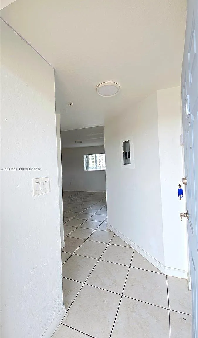 328 NW 12th Ave — Photo 4