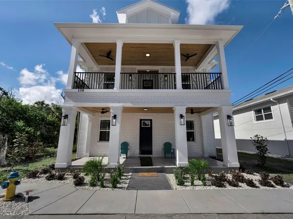 158 E Spruce St, Tarpon Springs, FL 34689