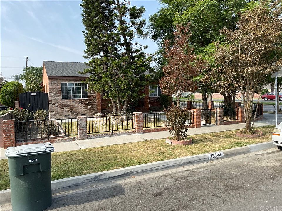 1st image of 13403 Stanbridge Ave