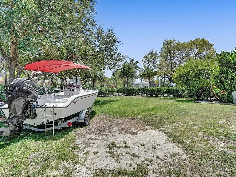 13105 Biscayne Island Ter — Photo 42