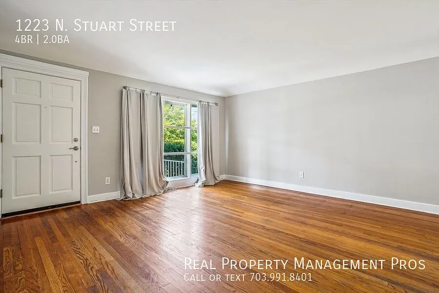 Charming Ballston Bungalow, Great Location! — Photo 4