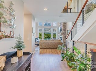 216 Alarka Point, Bryson City, NC 28713