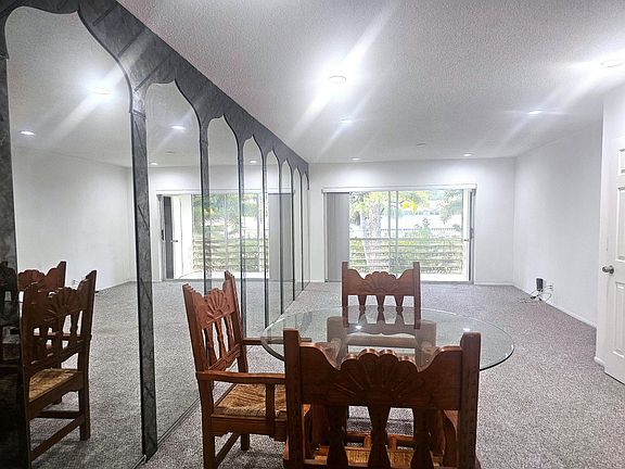 5th image of 2600 SW 22nd Avenue #908