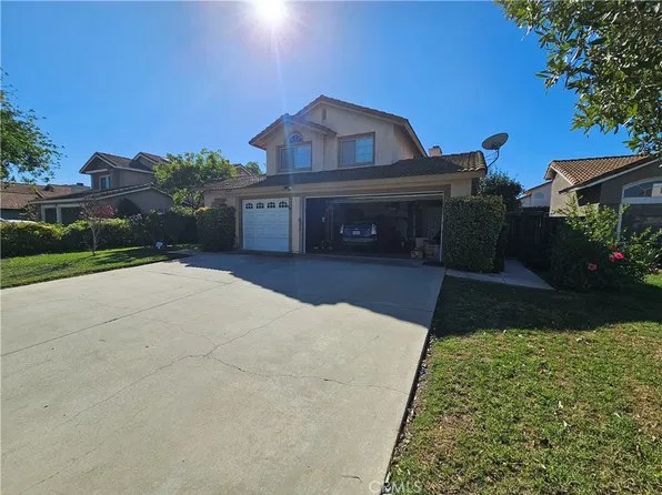 19347 Bridgewater Ln, Riverside, CA 92508