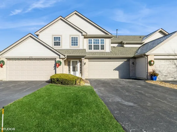 572 Lancaster Cir Unit 572, Elgin, IL 60123