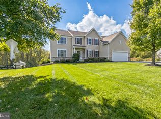 193 Mill House Dr, Lincoln University, PA 19352
