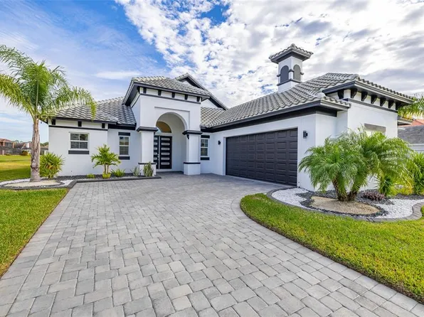 2592 Heritage Green Ave, Davenport, FL 33837