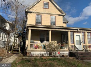78 E Centre St, Woodbury, NJ 08096