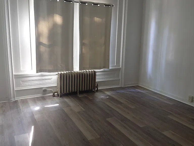 336 N 6th St #ST1F — Photo 1