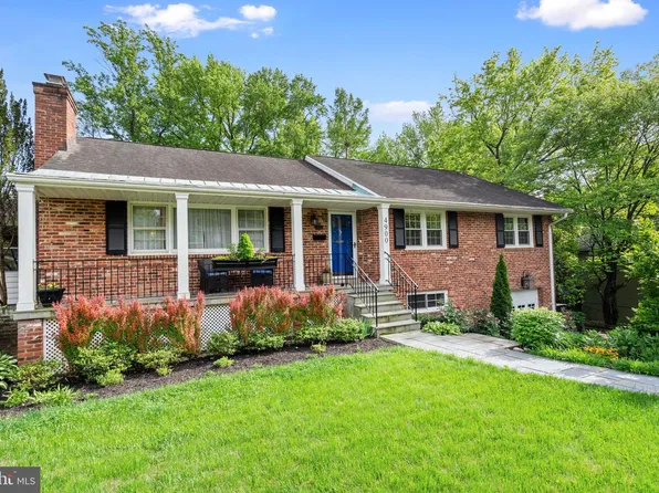 4900 37th St N, Arlington, VA 22207