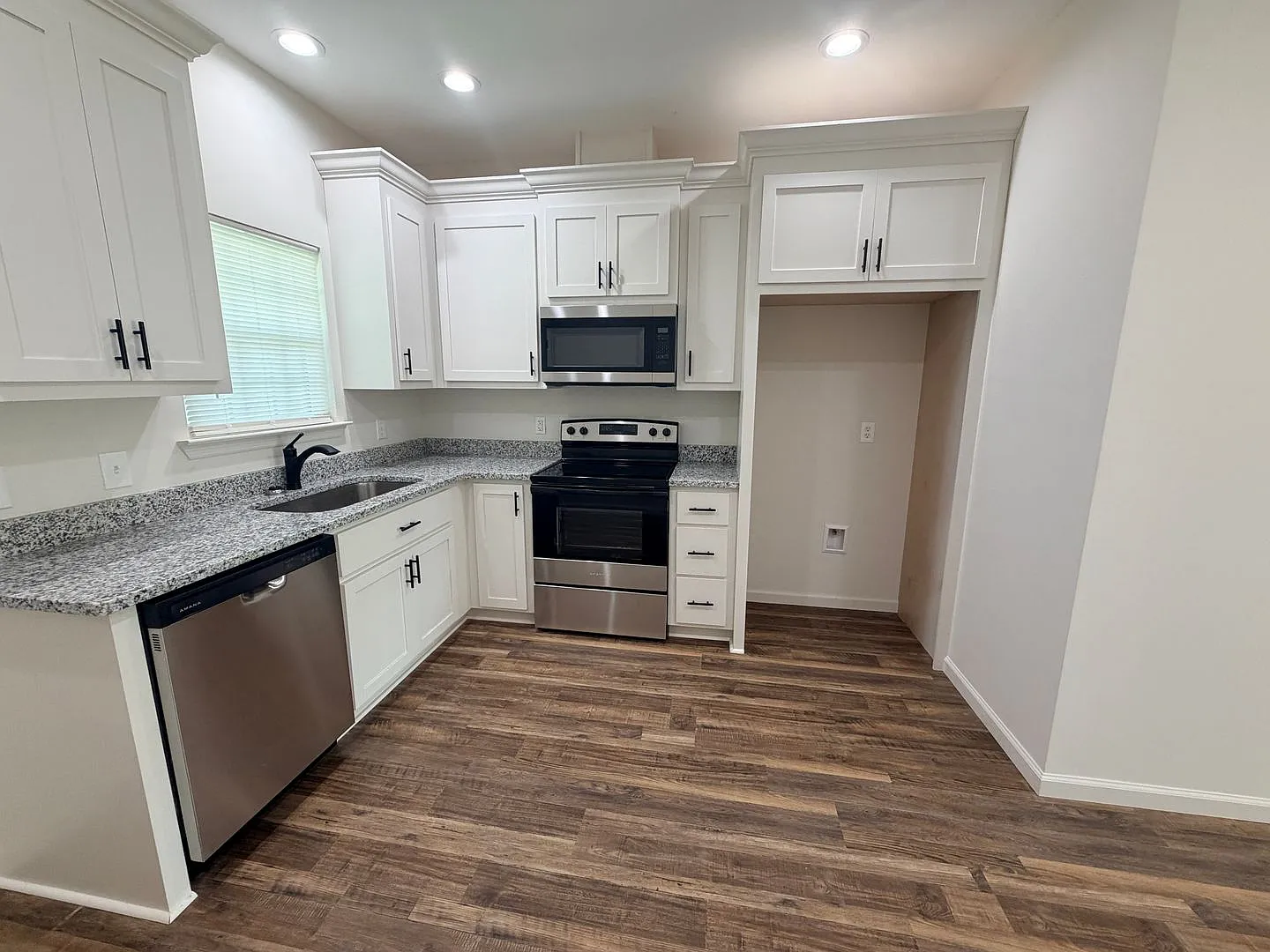 Beautiful Brand New Construction 2 Bed, 2 Bath Home in Nashville, GA — Photo 1