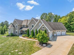6280 Ox Ridge Trl, Highland Heights, OH 44143