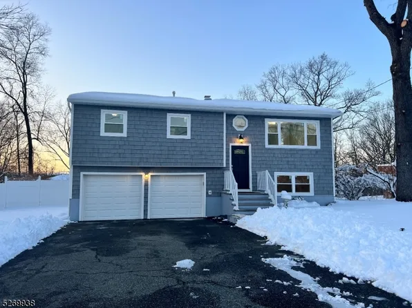 408 Nariticong Ave, Hopatcong Boro, NJ 07843