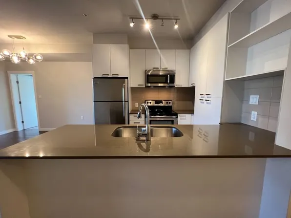 20331 Dewdney Trunk Rd #110, Maple Ridge, BC V2X 3C9